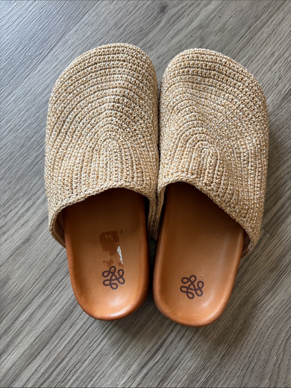 The Sak Women's Bolinas Clogs - Picture 2 of 3